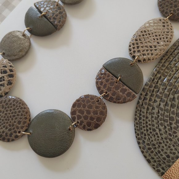 Chico's Malika Necklace Jewelry Bundle - Picture 6 of 9